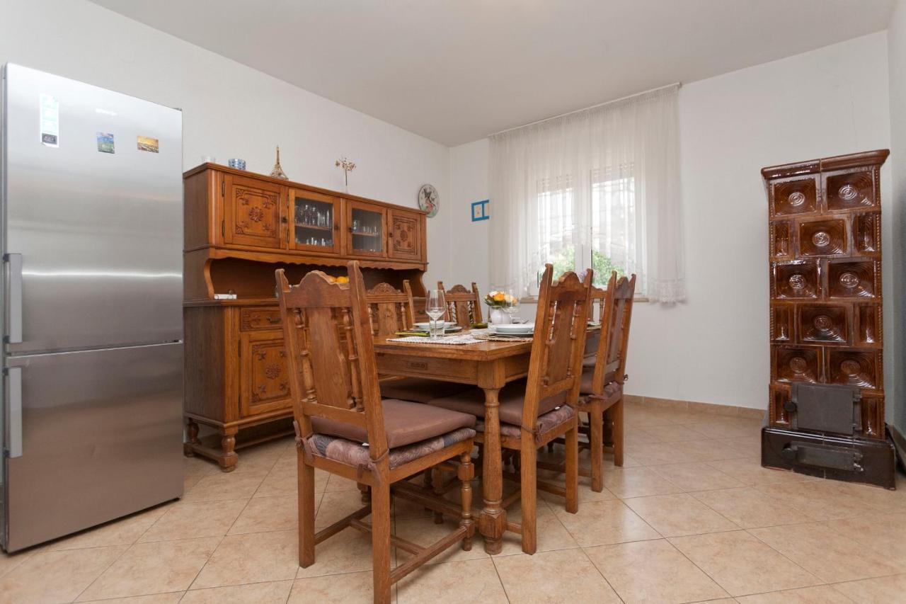 Apartman Nade Пула Экстерьер фото